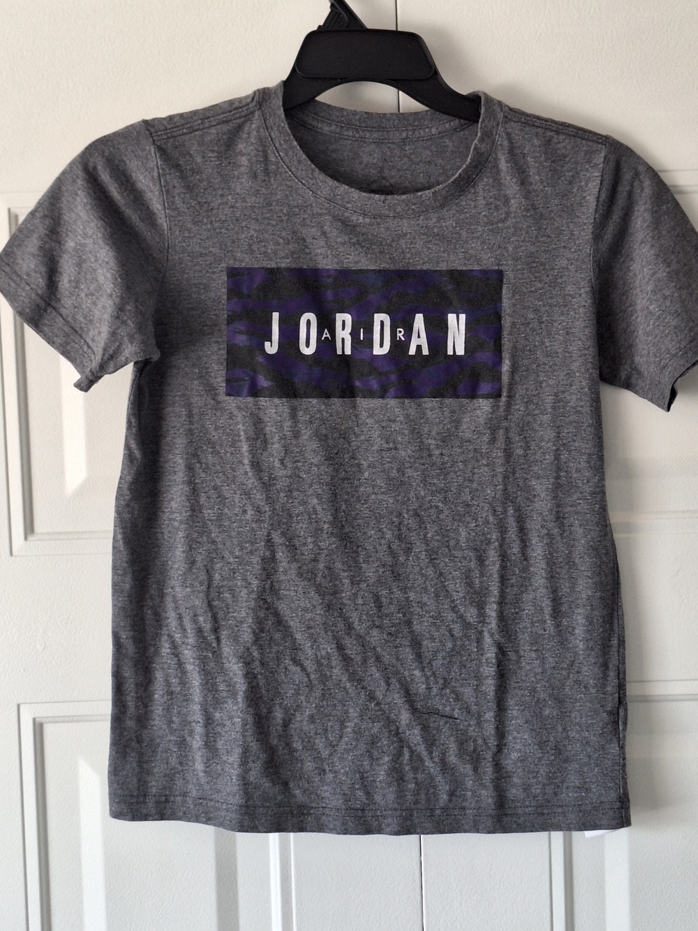 Jordan Gray Boys Large Short Sleeve Tee